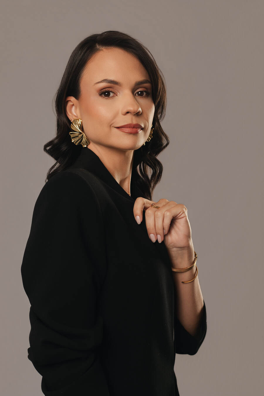 Dra. Aline Avelar